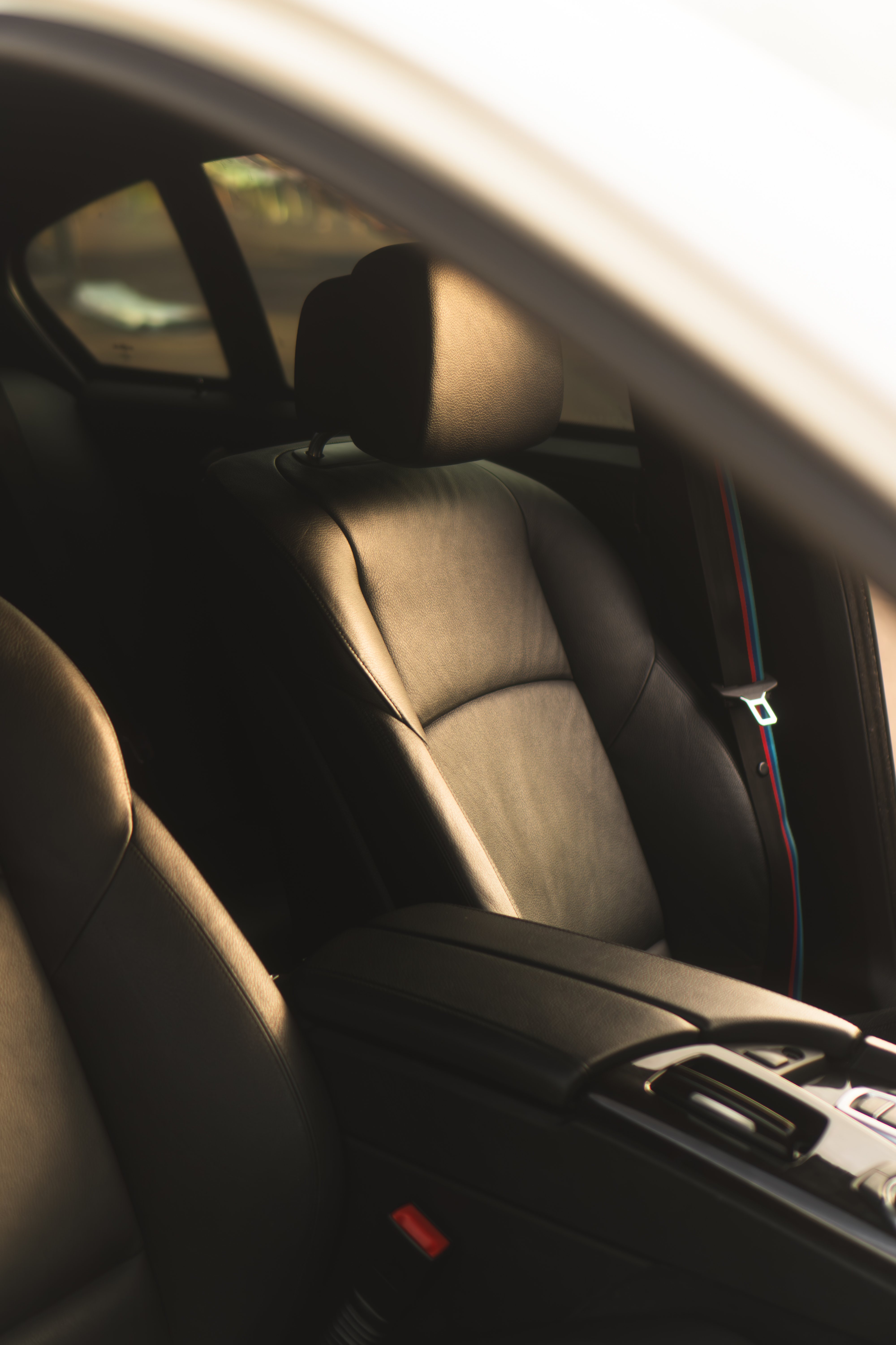 Banco em couro com cinto M Sport